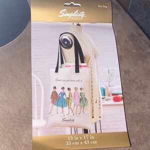 Simplicity Vintage White Tote with Fashion Design